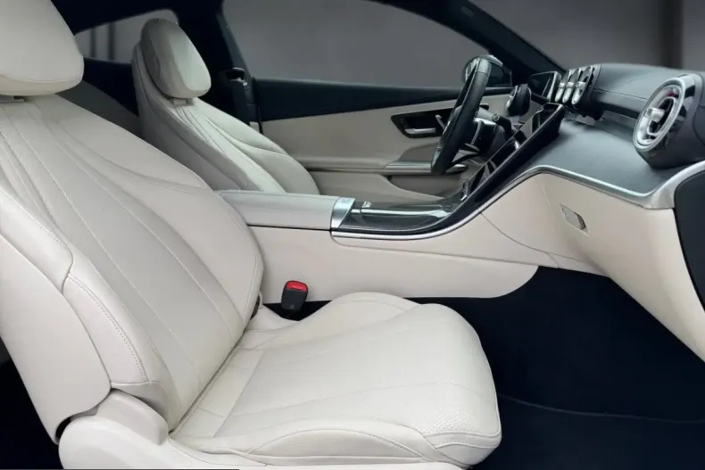 Mercedes-Benz CLE 220 (Clasa CLE) din 2024 cu 27.900 km - oferta MER210644 - foto 6