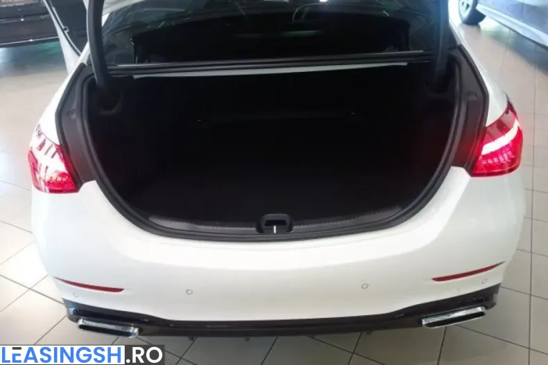 Mercedes-Benz C 300 (Clasa C) din 2025 cu 14.981 km - oferta MER210647 - foto 18