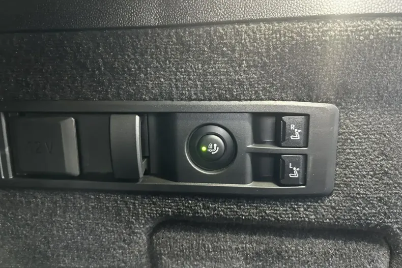 BMW iX din 2024 cu 14.949 km - oferta BMW210648 - foto 26