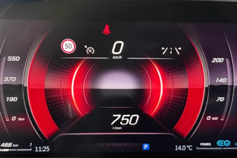 Mercedes-Benz C 300 (Clasa C) din 2022 cu 99.711 km - oferta MER210649 - foto 43