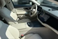 Mercedes-Benz E 300 (Clasa E) din 2024 cu 26.450 km - oferta MER210650 - foto 9