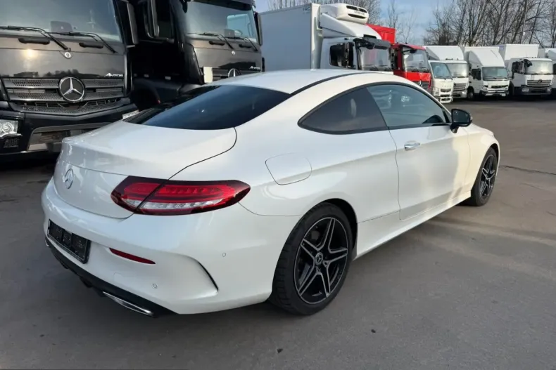 Mercedes-Benz C 300 (Clasa C) din 2021 cu 95.800 km - oferta MER210651 - foto 10