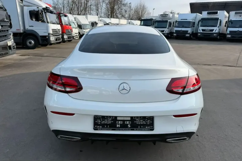 Mercedes-Benz C 300 (Clasa C) din 2021 cu 95.800 km - oferta MER210651 - foto 12