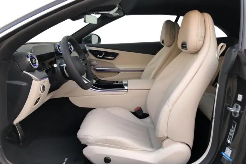 Mercedes-Benz CLE 300 (Clasa CLE) din 2024 cu 18.818 km - oferta MER210654 - foto 6