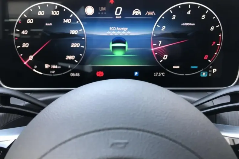 Mercedes-Benz CLE 300 (Clasa CLE) din 2024 cu 18.818 km - oferta MER210654 - foto 10
