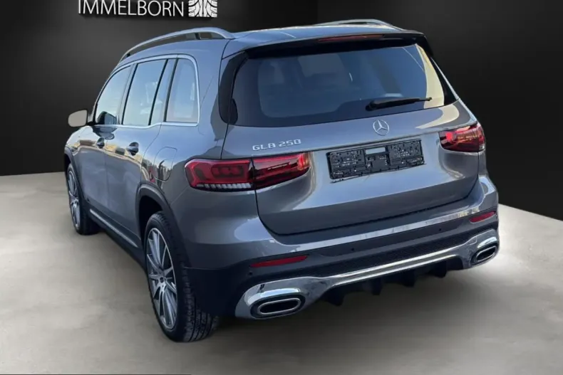 Mercedes-Benz GLB 250 (Clasa GLB) din 2021 cu 12.691 km - oferta MER210655 - foto 7