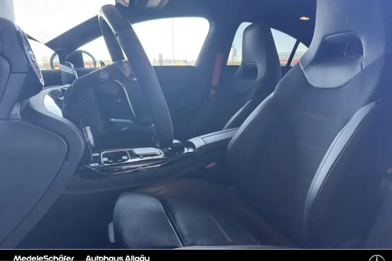 Mercedes-Benz CLA 45 AMG (Clasa CLA) din 2023 cu 59.473 km - oferta MER210656 - foto 6
