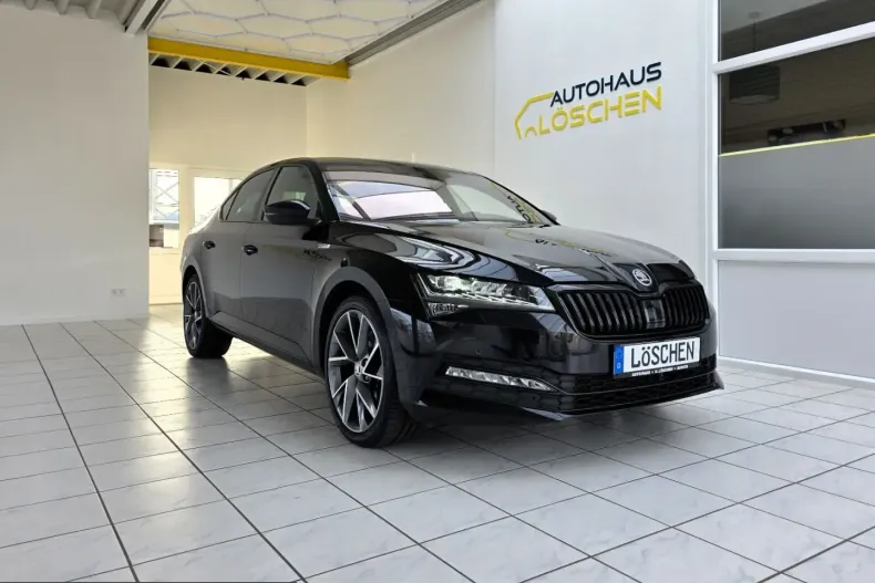 Skoda Superb din 2022 cu 46.875 km - oferta SKO210657 - foto 1