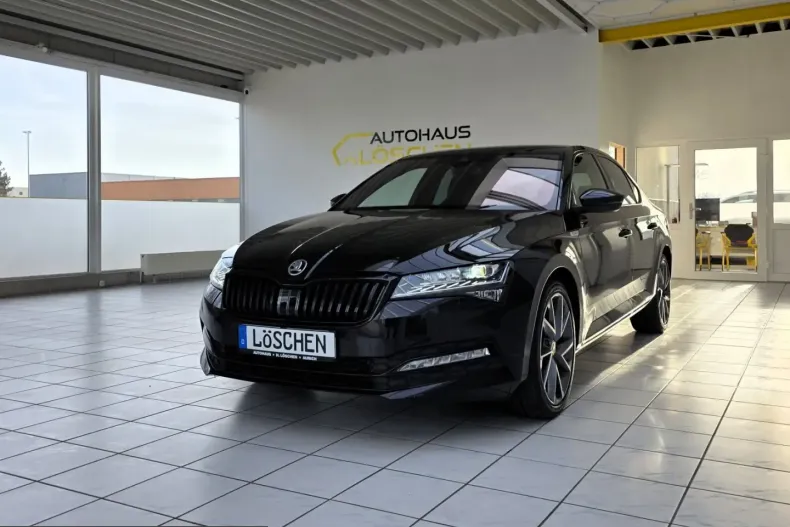 Skoda Superb din 2022 cu 46.875 km - oferta SKO210657 - foto 2