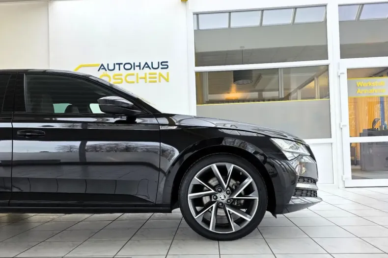 Skoda Superb din 2022 cu 46.875 km - oferta SKO210657 - foto 5
