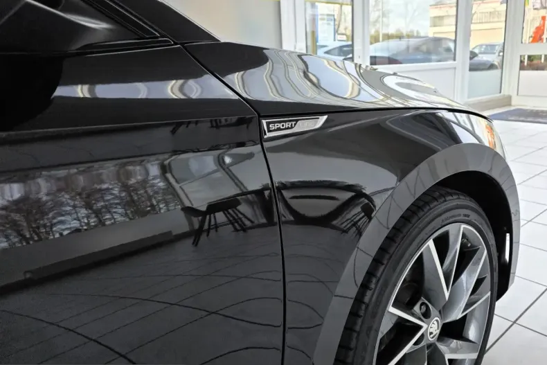 Skoda Superb din 2022 cu 46.875 km - oferta SKO210657 - foto 6