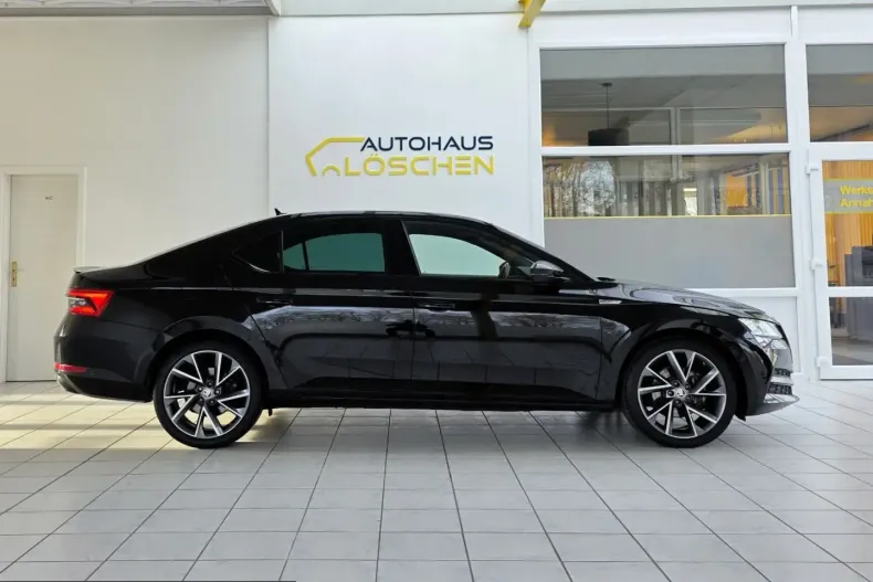 Skoda Superb din 2022 cu 46.875 km - oferta SKO210657 - foto 7