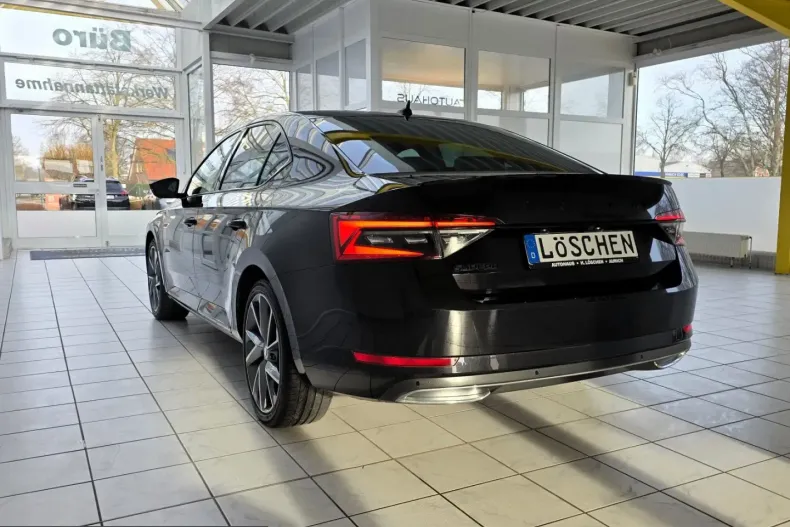 Skoda Superb din 2022 cu 46.875 km - oferta SKO210657 - foto 10