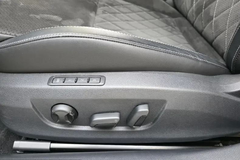 Skoda Superb din 2022 cu 46.875 km - oferta SKO210657 - foto 16