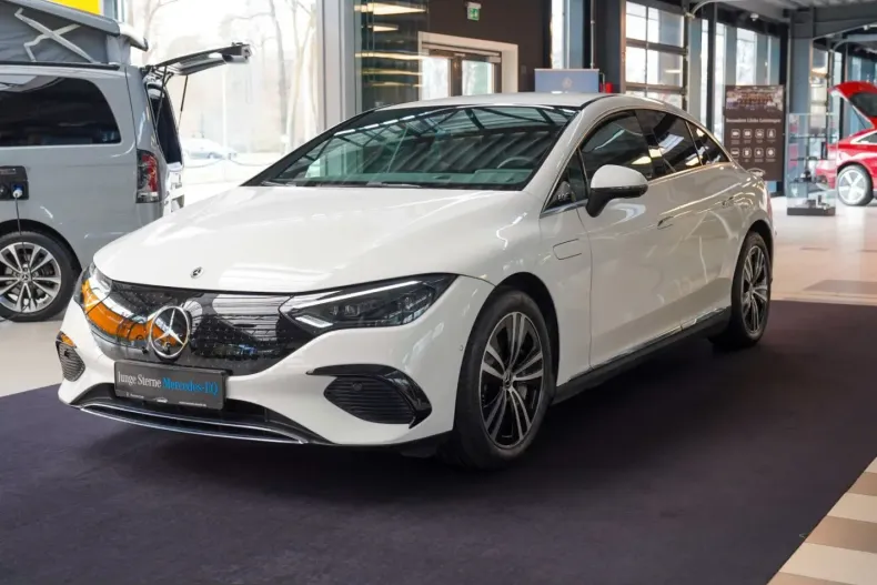 Mercedes-Benz EQE din 2024 cu 22.095 km - oferta MER210660 - foto 6