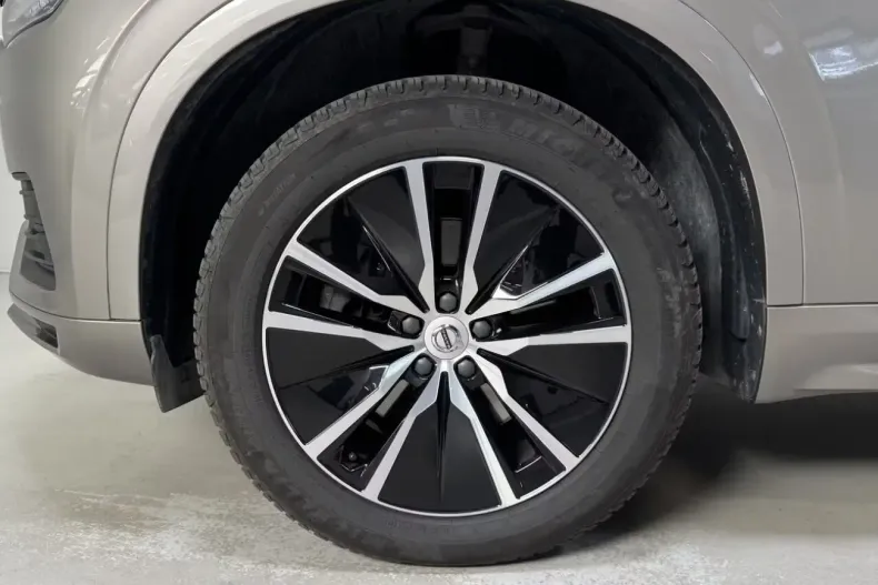 Volvo XC90 din 2021 cu 57.765 km - oferta VOL210661 - foto 9