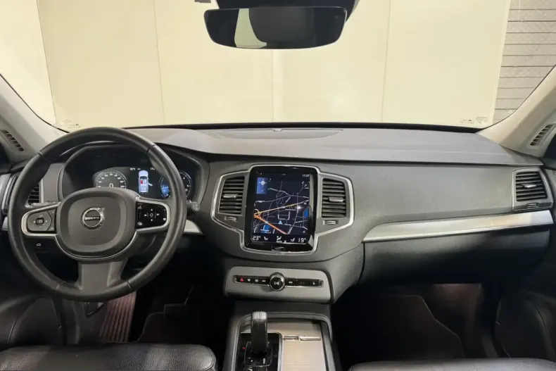 Volvo XC90 din 2021 cu 57.765 km - oferta VOL210661 - foto 13