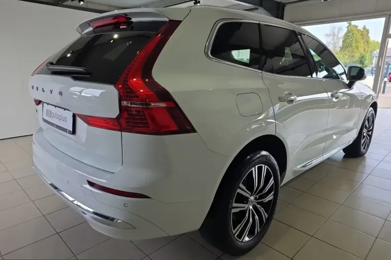 Volvo XC60 din 2022 cu 67.516 km - oferta VOL210663 - foto 4