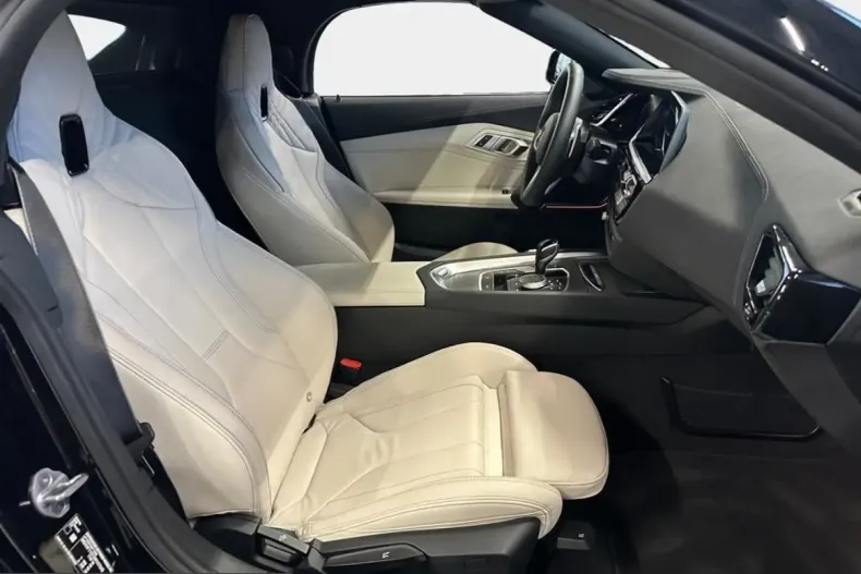 BMW Z4 (Seria Z) din 2025 cu 11.400 km - oferta BMW210667 - foto 10