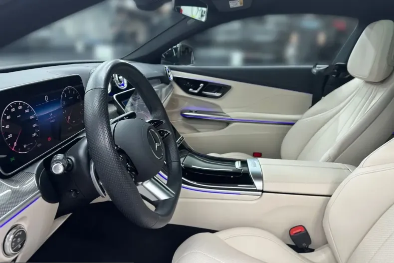 Mercedes-Benz CLE 200 (Clasa CLE) din 2025 cu 14.005 km - oferta MER210676 - foto 8