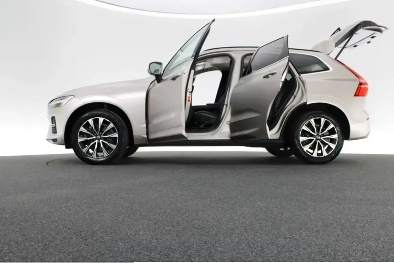 Volvo XC60 din 2023 cu 46.822 km - oferta VOL210686 - foto 9