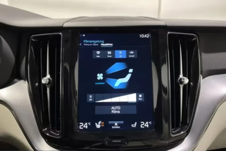 Volvo XC60 din 2021 cu 44.000 km - oferta VOL210688 - foto 13