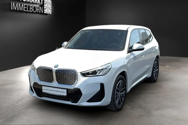 BMW iX1 (Seria X) din 2024 cu 24.392 km - oferta BMW210690 - foto 2