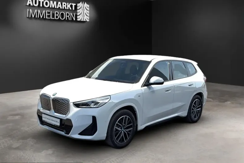 BMW iX1 (Seria X) din 2024 cu 24.392 km - oferta BMW210690 - foto 4