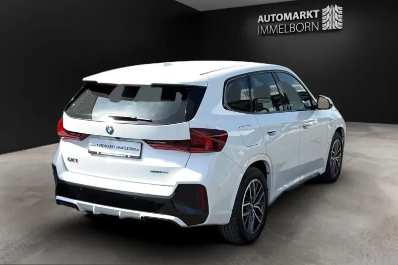 BMW iX1 (Seria X) din 2024 cu 24.392 km - oferta BMW210690 - foto 11