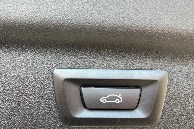 BMW iX1 (Seria X) din 2024 cu 24.392 km - oferta BMW210690 - foto 33