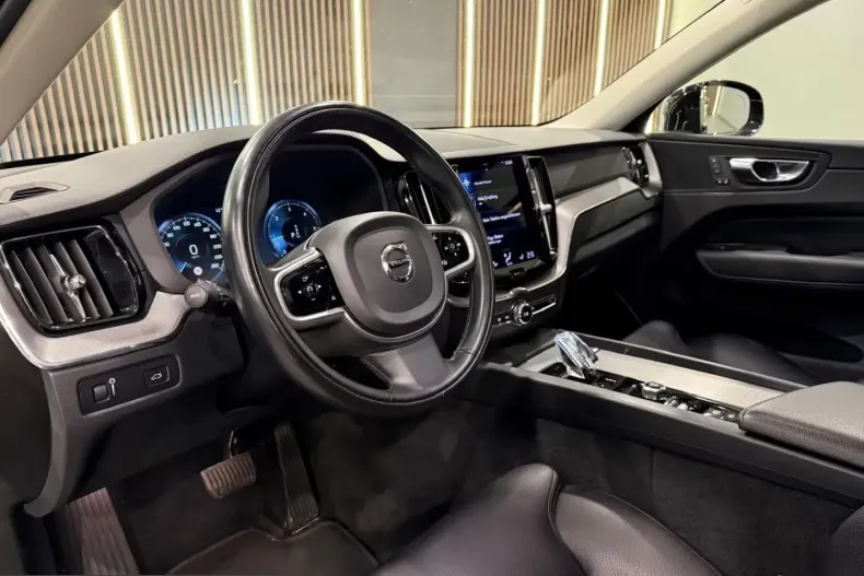 Volvo XC60 din 2021 cu 70.500 km - oferta VOL210693 - foto 16
