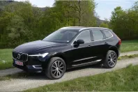 Volvo XC60 din 2021 cu 75.500 km - oferta VOL210694 - foto 3