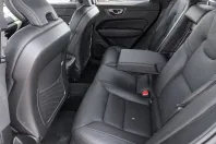 Volvo XC60 din 2022 cu 76.503 km - oferta VOL210695 - foto 13