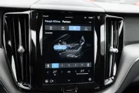 Volvo XC60 din 2023 cu 57.265 km - oferta VOL210699 - foto 8