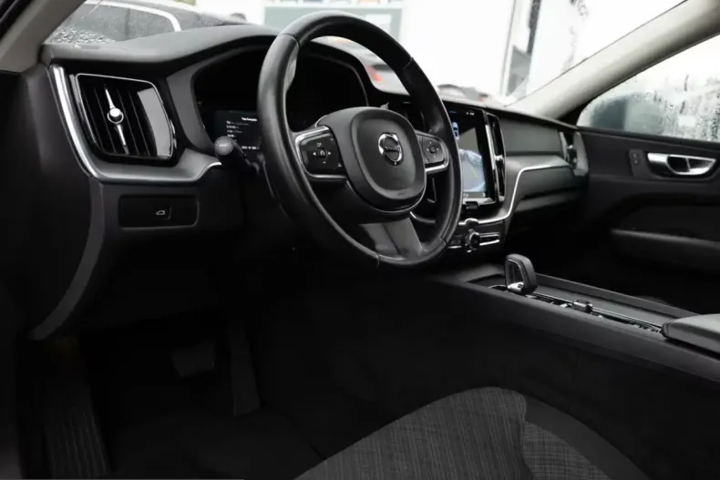 Volvo XC60 din 2023 cu 57.265 km - oferta VOL210699 - foto 18