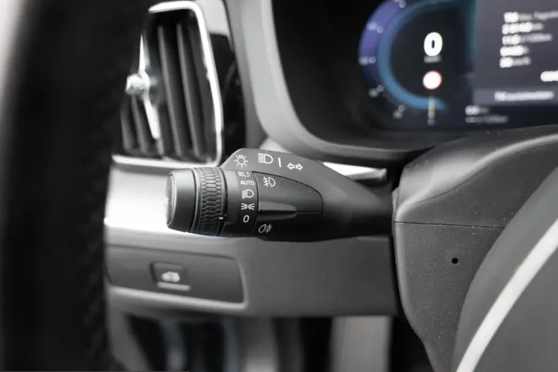 Volvo XC60 din 2023 cu 57.265 km - oferta VOL210699 - foto 20
