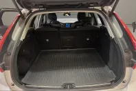 Volvo XC60 din 2022 cu 74.912 km - oferta VOL210702 - foto 6