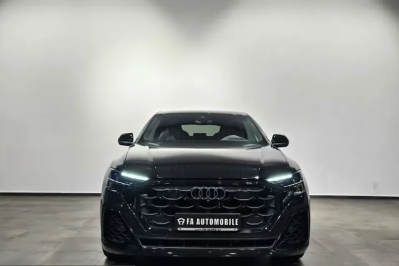 Audi Q8 din 2024 cu 42.163 km - oferta AUD210707 - foto 3