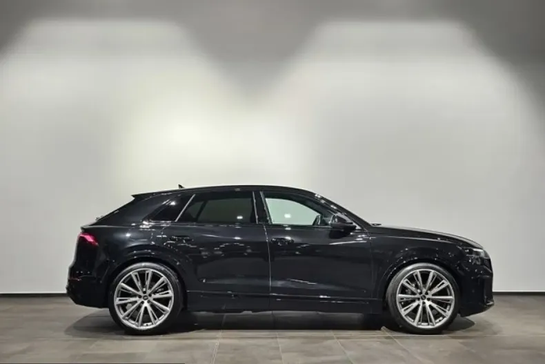 Audi Q8 din 2024 cu 42.163 km - oferta AUD210707 - foto 5