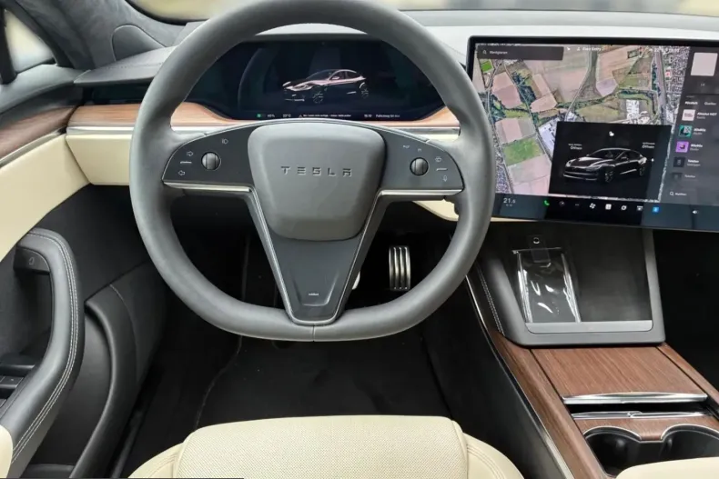 Tesla Model S din 2023 cu 63.180 km - oferta TES210712 - foto 10