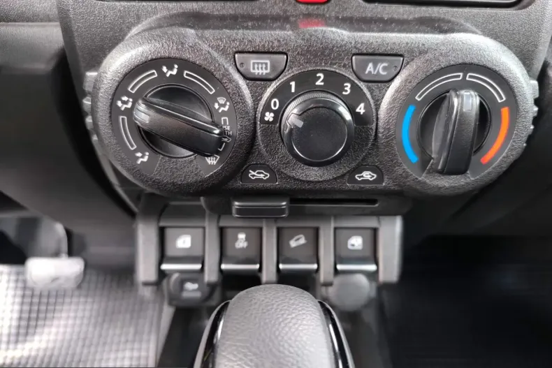 Suzuki Jimny din 2025 cu 20 km - oferta SUZ210714 - foto 14