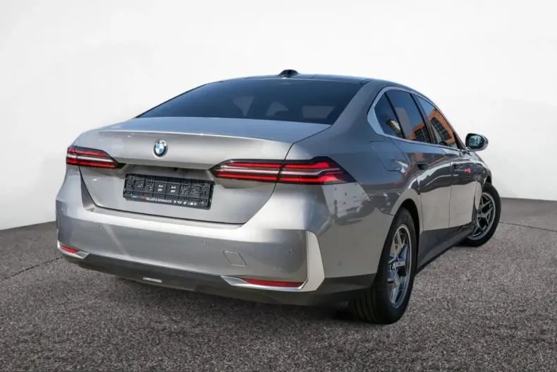 BMW 520 (Seria 5) din 2024 cu 26.900 km - oferta BMW210716 - foto 3