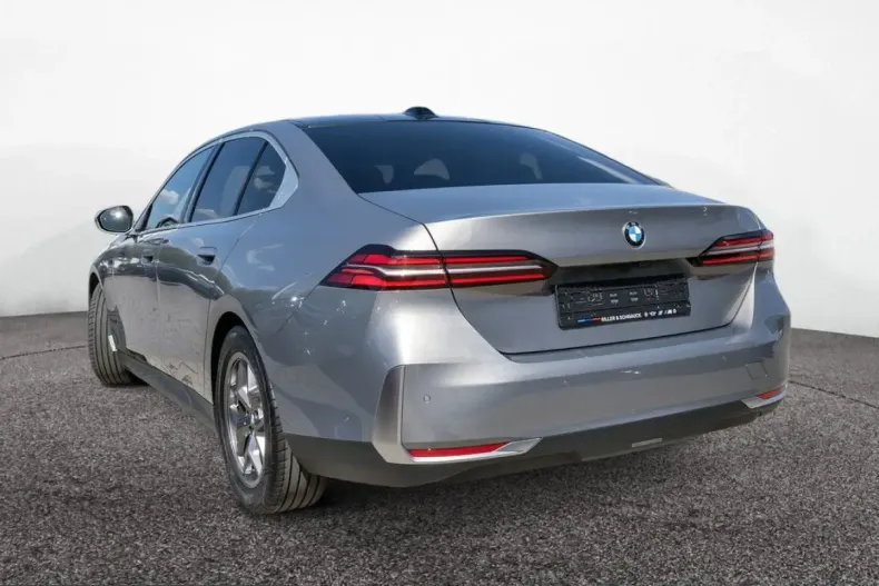 BMW 520 (Seria 5) din 2024 cu 26.900 km - oferta BMW210716 - foto 4