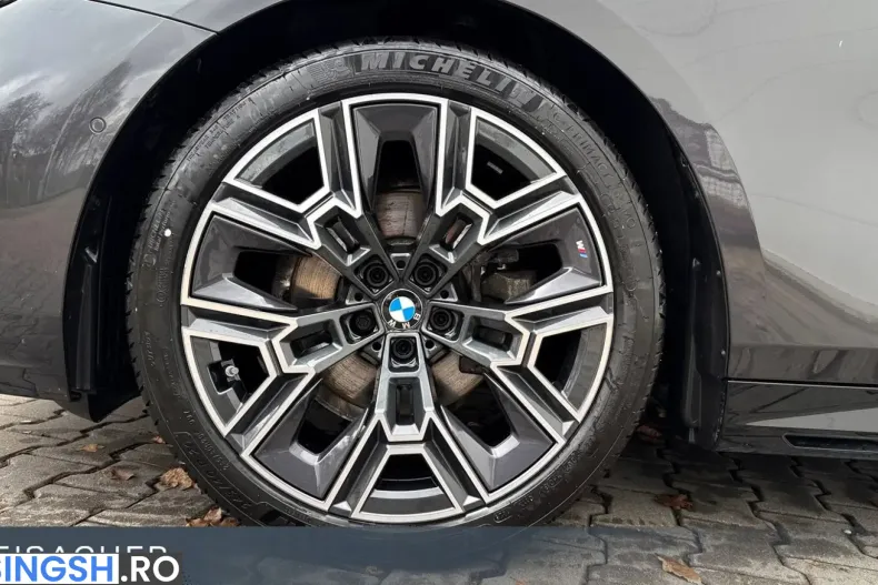 BMW 520 (Seria 5) din 2025 cu 25.767 km - oferta BMW210718 - foto 3