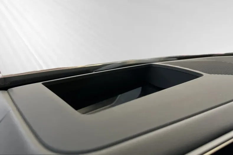 BMW 520 (Seria 5) din 2025 cu 26.150 km - oferta BMW210719 - foto 13