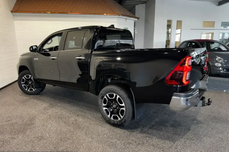 Toyota Hilux din 2025 cu 1.500 km - oferta TOY210720 - foto 7
