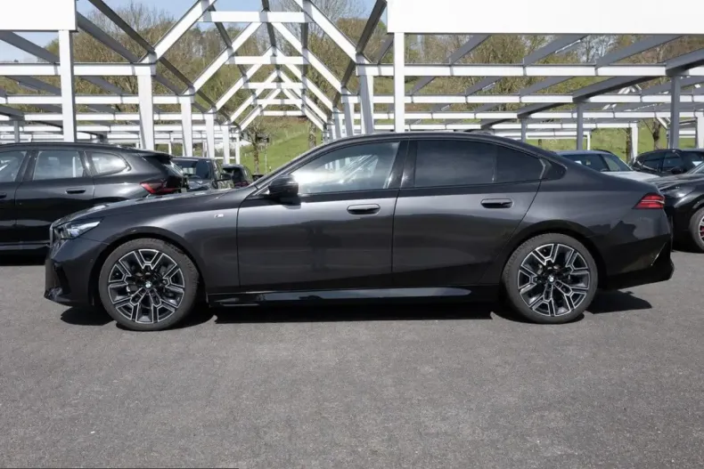 BMW 520 (Seria 5) din 2025 cu 15.457 km - oferta BMW210721 - foto 6