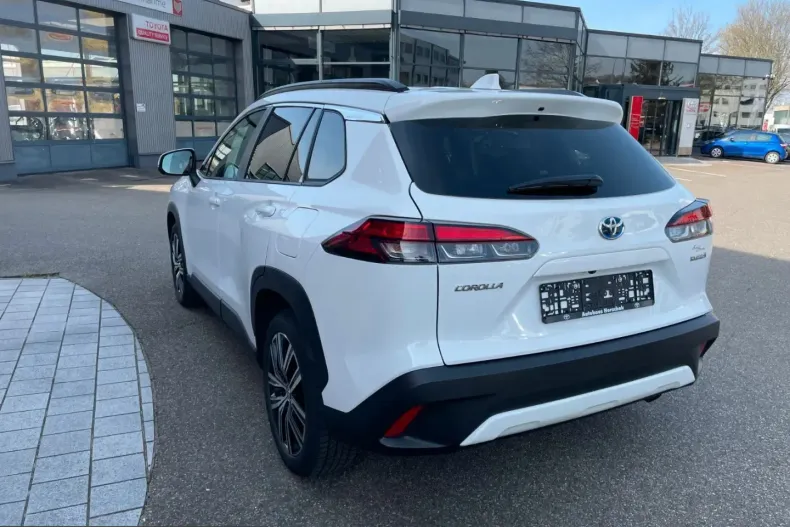 Toyota Corolla din 2023 cu 40.600 km - oferta TOY210722 - foto 5