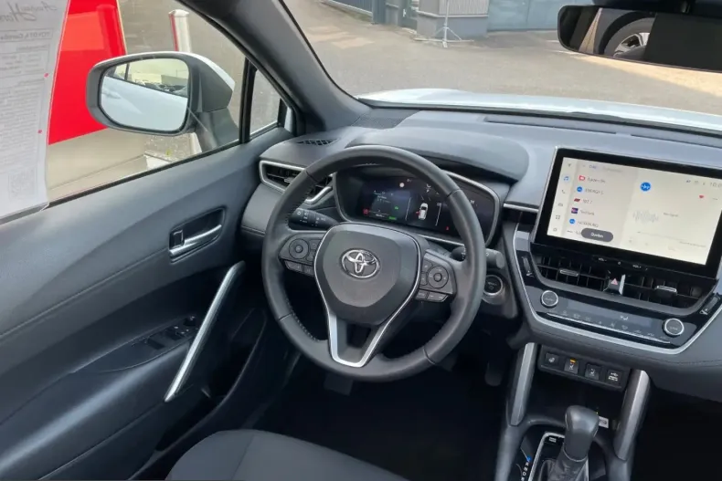 Toyota Corolla din 2023 cu 40.600 km - oferta TOY210722 - foto 10