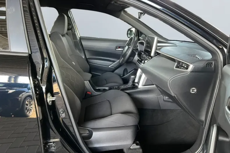 Toyota Corolla Cross din 2023 cu 60.900 km - oferta TOY210723 - foto 18